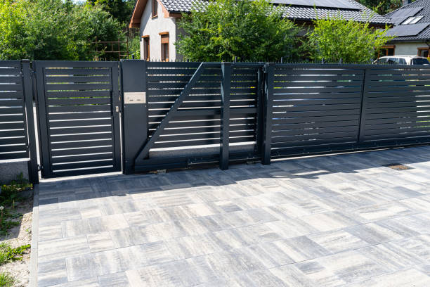Best Interlocking Driveway Pavers  in Woodstock, IL